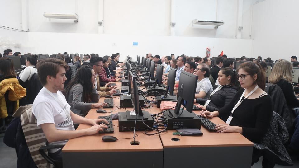 El escrutinio de Smartmatic tuvo muchos problemas.