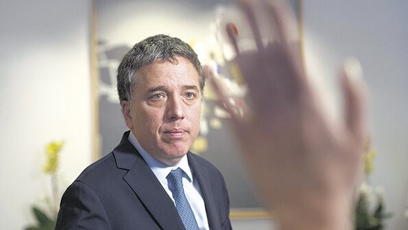 Nicolás Dujovne negoció con el FMI el mecanismo de subastas diarias de divisas.