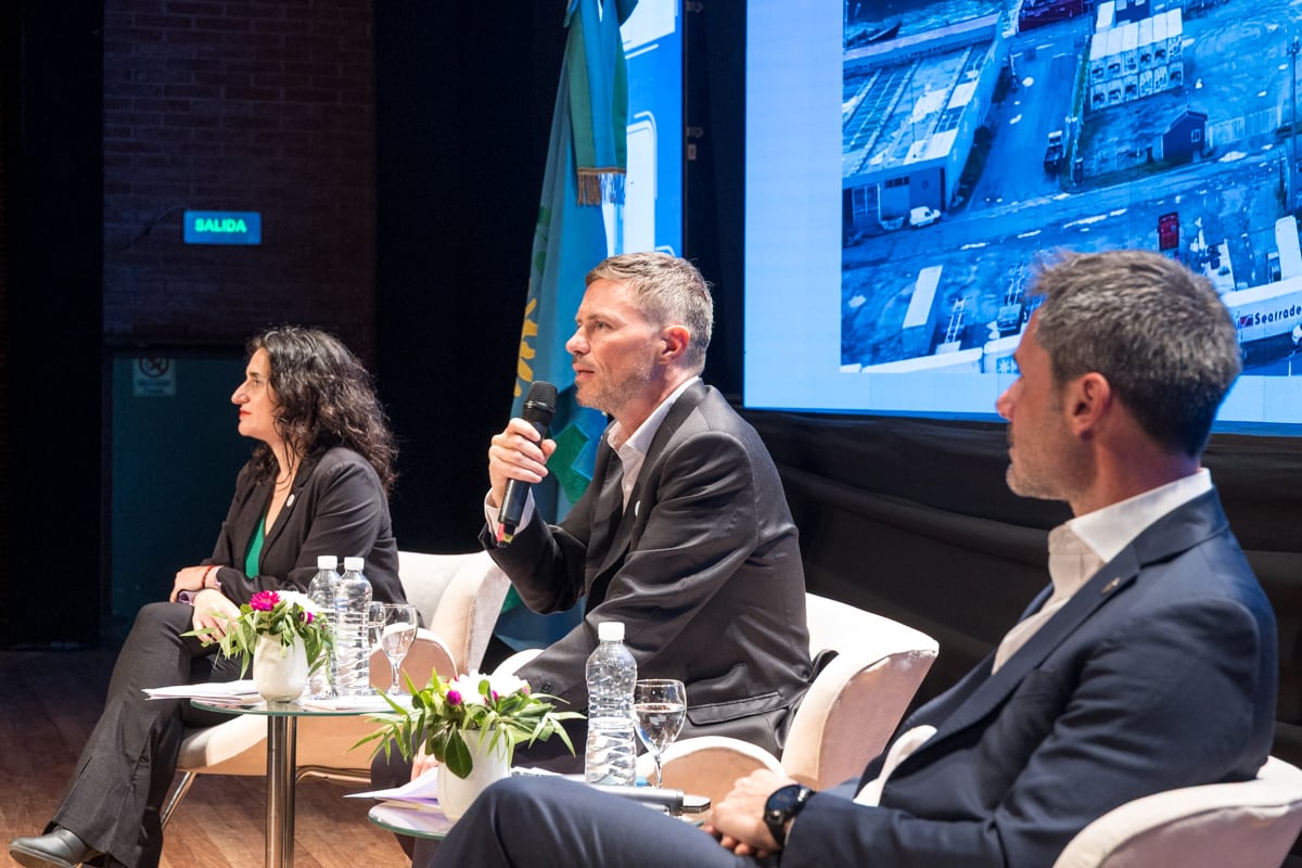 "Las políticas de Milei van en contra de la producción y el trabajo", sostiene Augusto Costa.