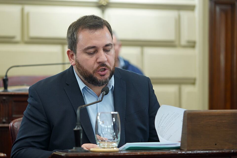 Ghione apuesta, como Pullaro, a una ley de narcomenudeo.