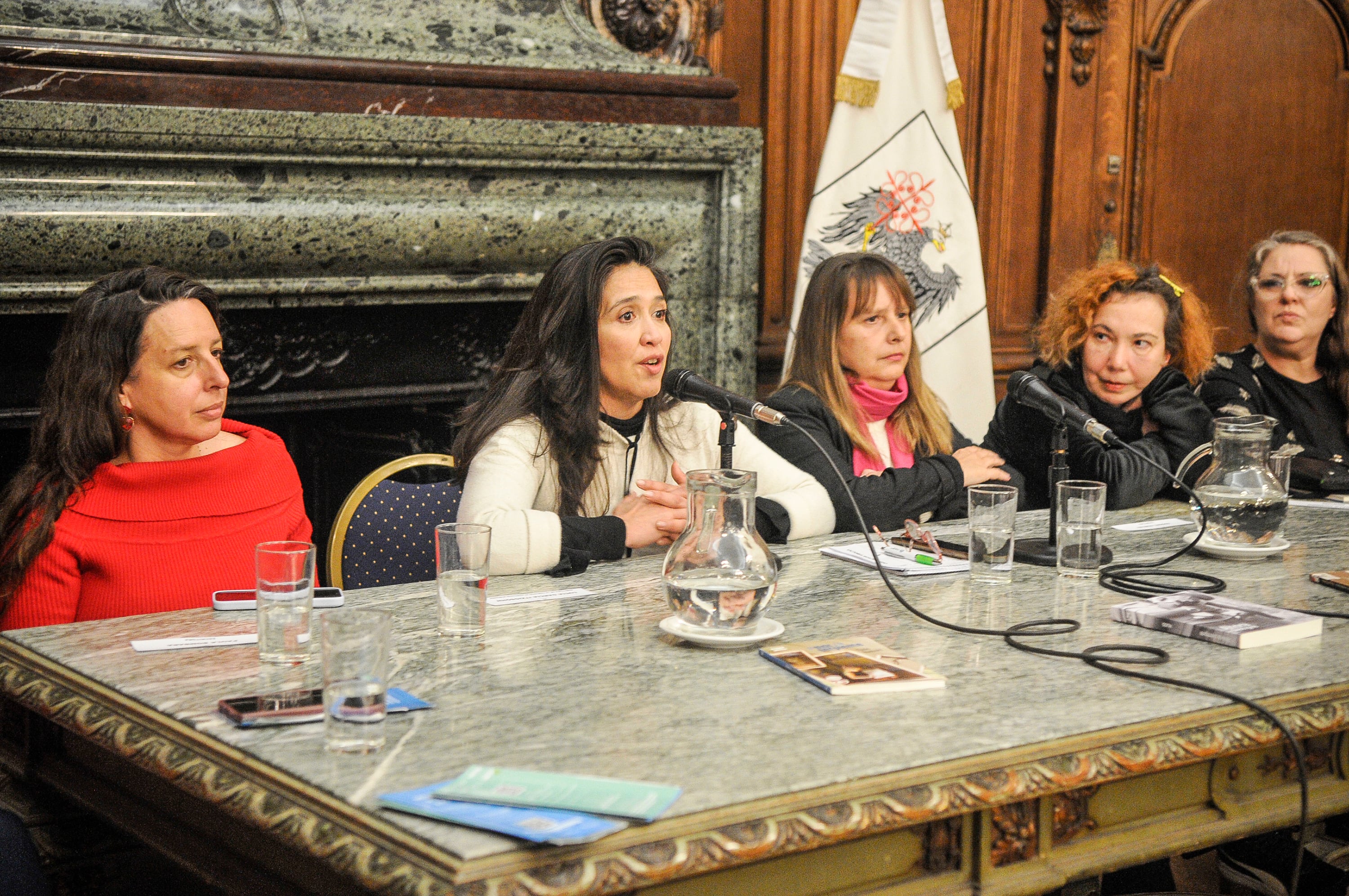 Victoria Montenegro organizó un evento para analizar cómo las infancias fueron afectadas por el genocidio. 