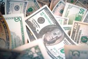 En el Banco Central se preparó un proyecto para controlar el giro de divisas hacia el exterior.