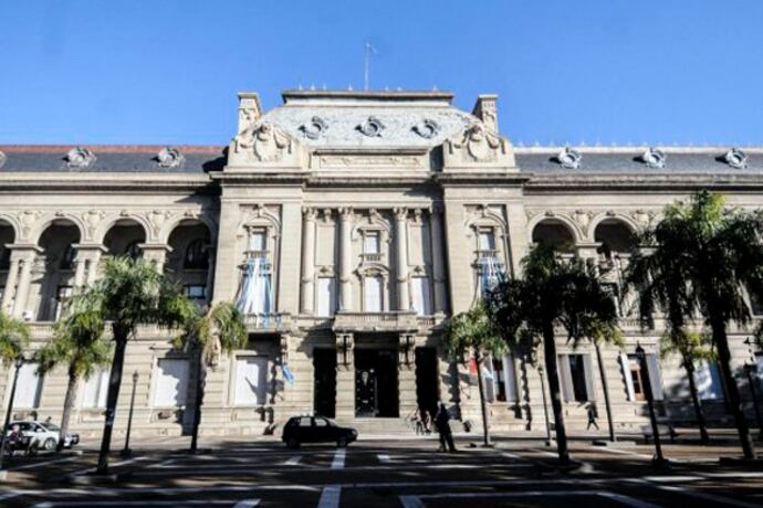 Para la Casa Gris, las últimas medidas de Macri restan 2500 millones.