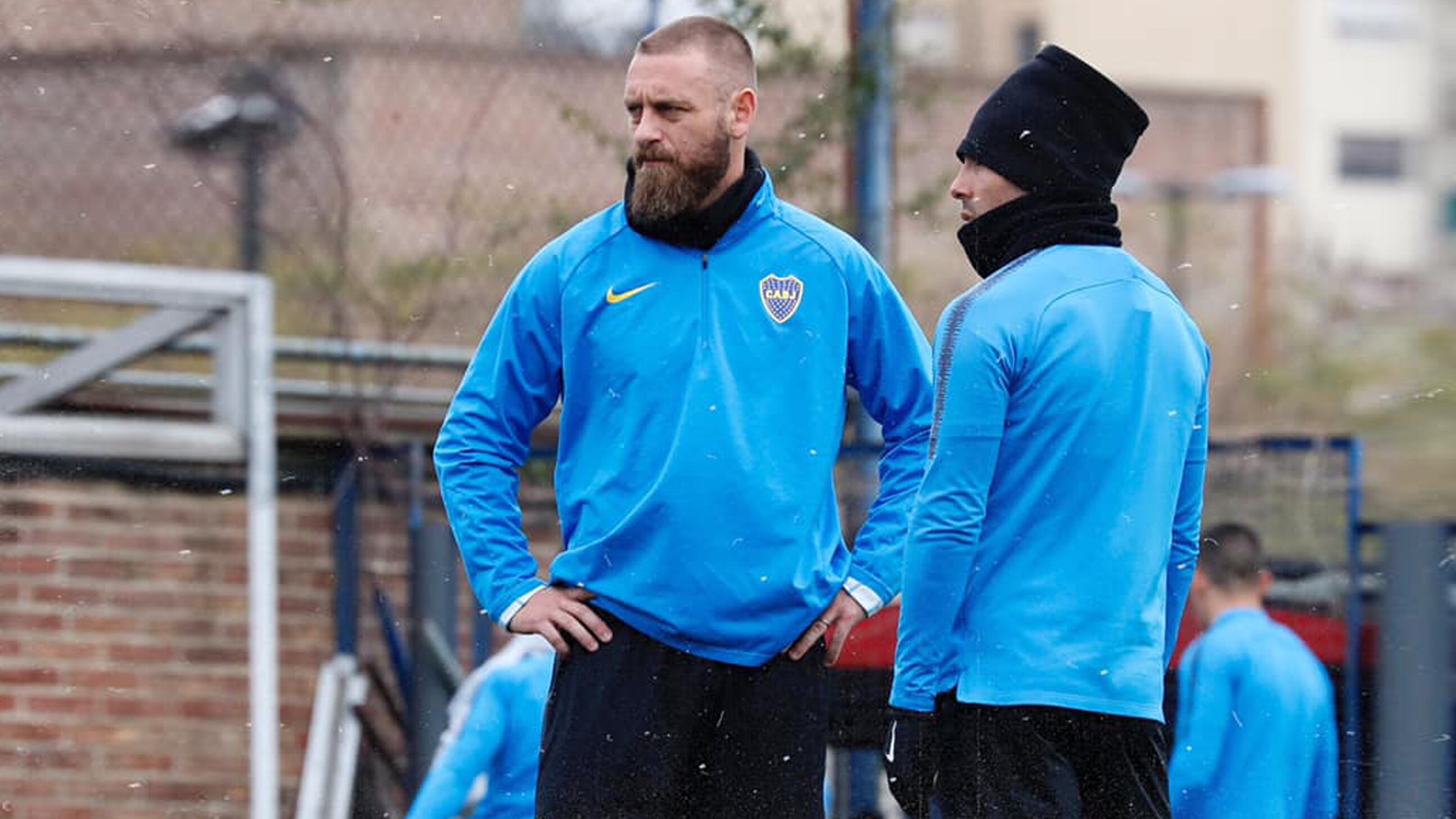 De Rossi tuvo un agridulce estreno con la camiseta de Boca.