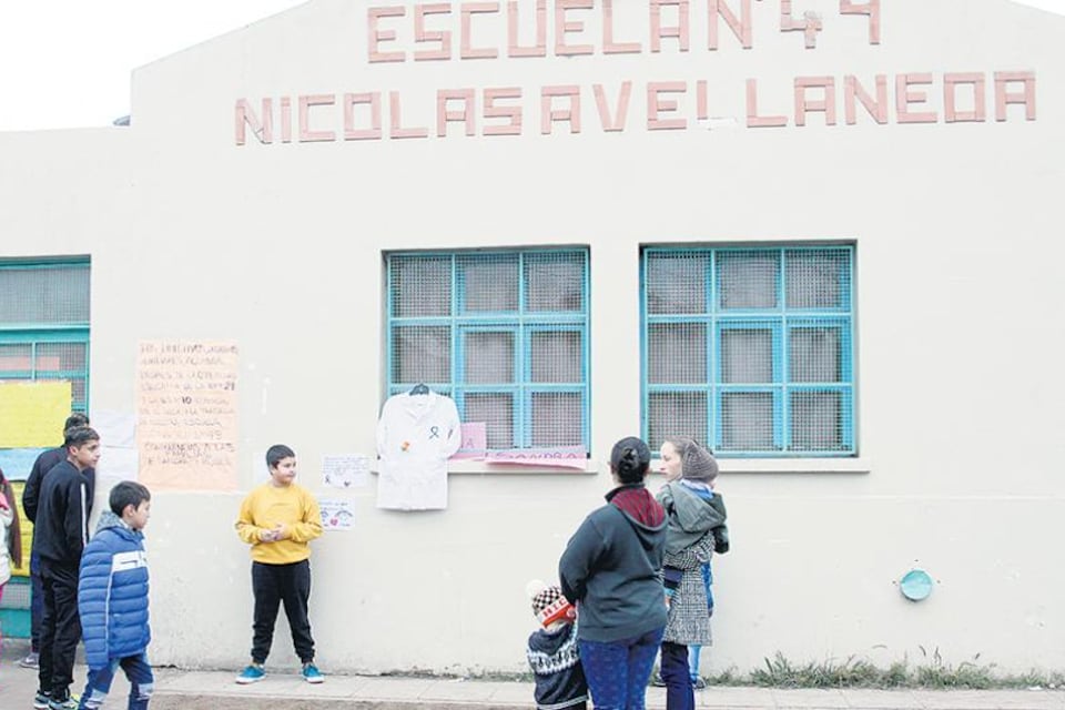 En la Escuela 49, de Moreno, hace casi 10 meses una explosión de gas mató a dos personas.