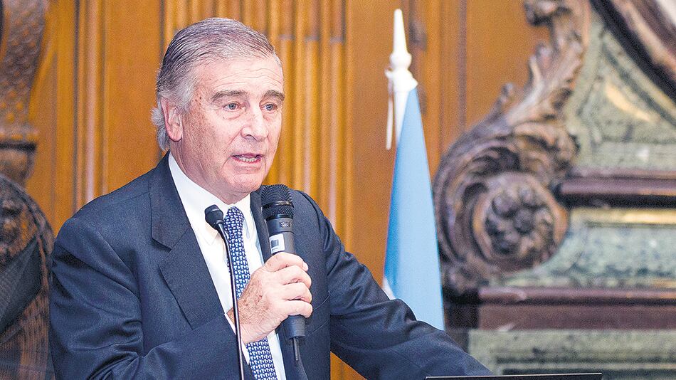 El ministro de Defensa, Oscar Aguad, viene impulsando el cambio de rol de las Fuerzas Armadas.