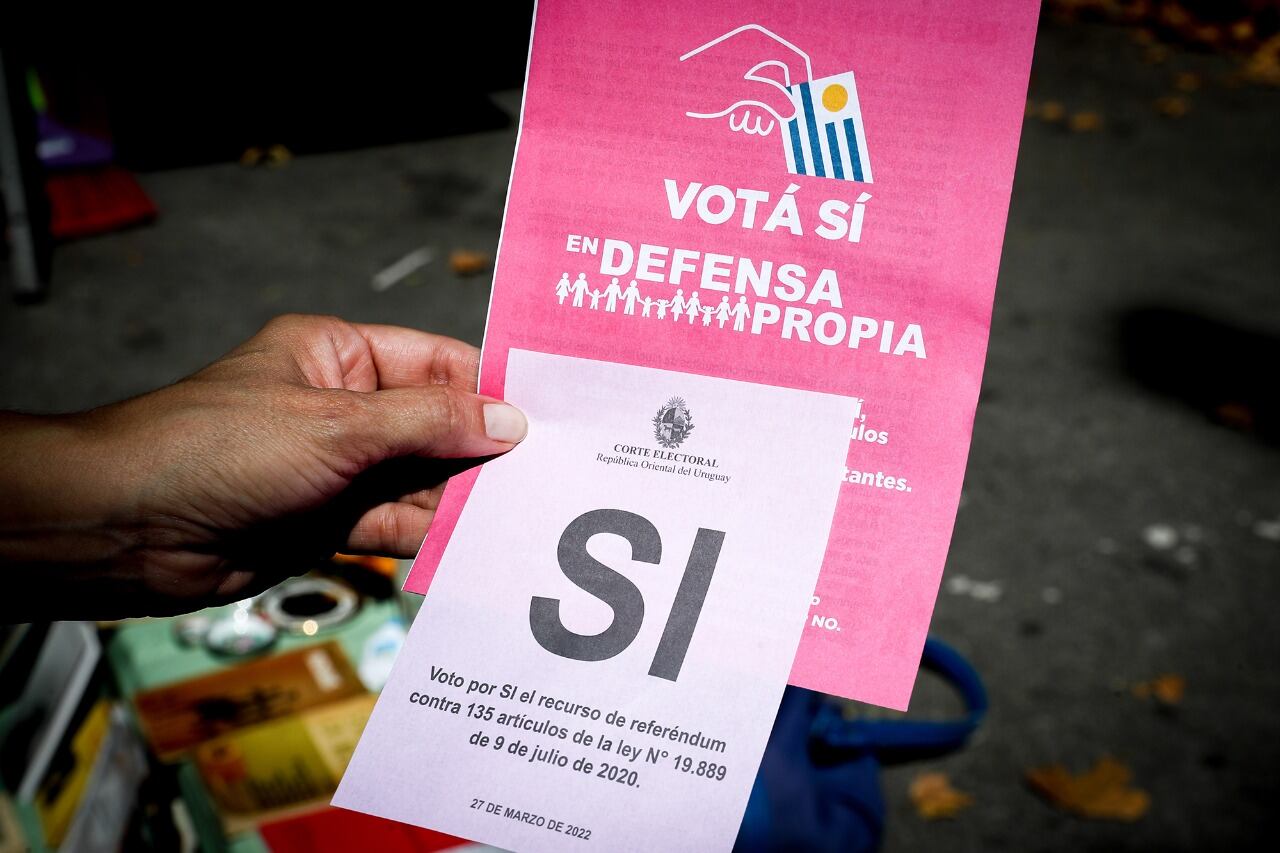 En Uruguay se realiza este domingo 27 de marzo un referéndum clave.