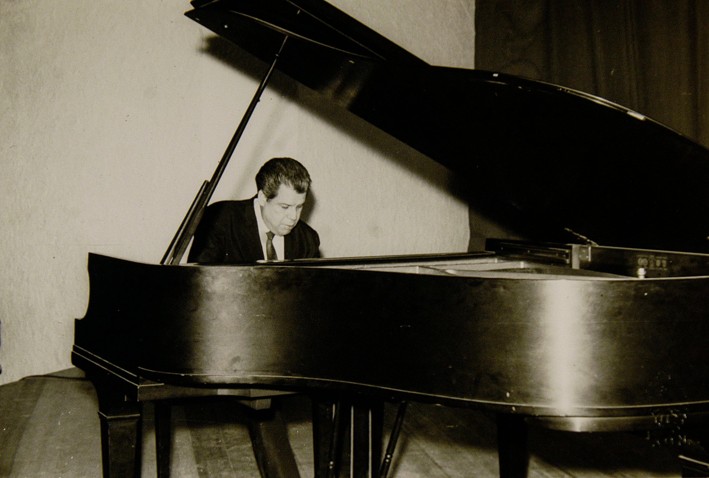 El "Mono" Villegas fue mucho más que un pianista de jazz.
