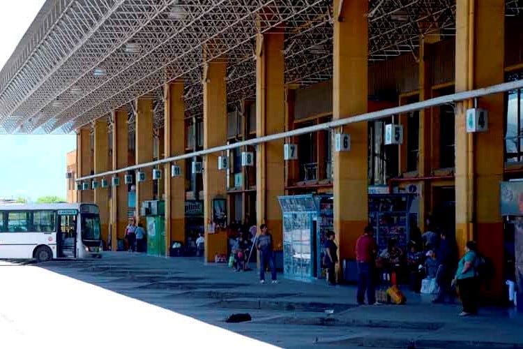 Dársenas de la Terminal de Ómnibus.