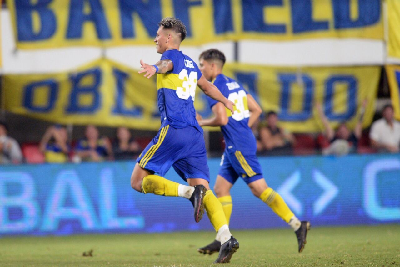 Vázquez celebra la apertura del marcador para Boca