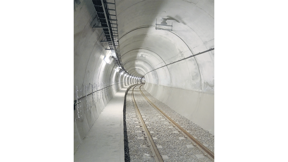 Túnel de la extensión de la Línea E.