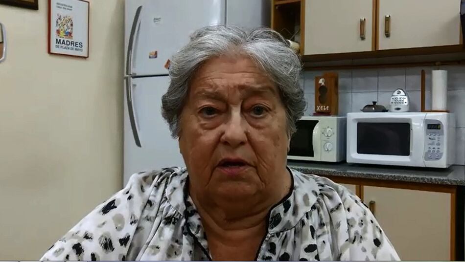 Hebe de Bonafini dijo sentirse "avergonzada de vivir en un país donde está pasando lo que pasa”.