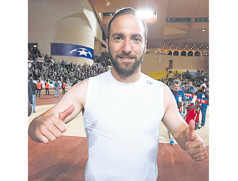 Higuaín volvió a sobresalir.