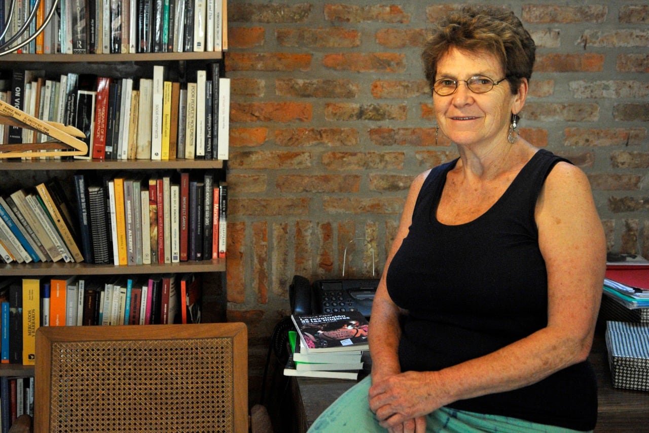 Elizabeth Jelin.