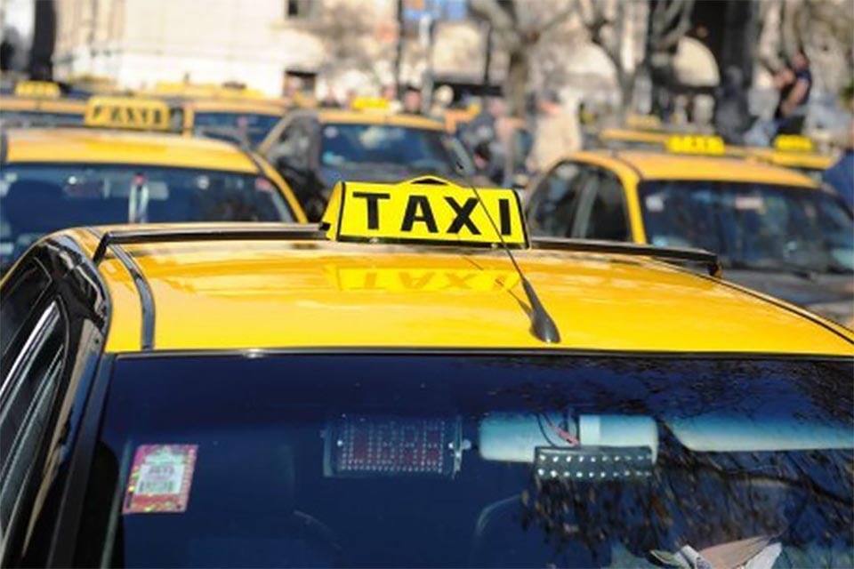 La Municipalidad adjudicará 500 licencias. 