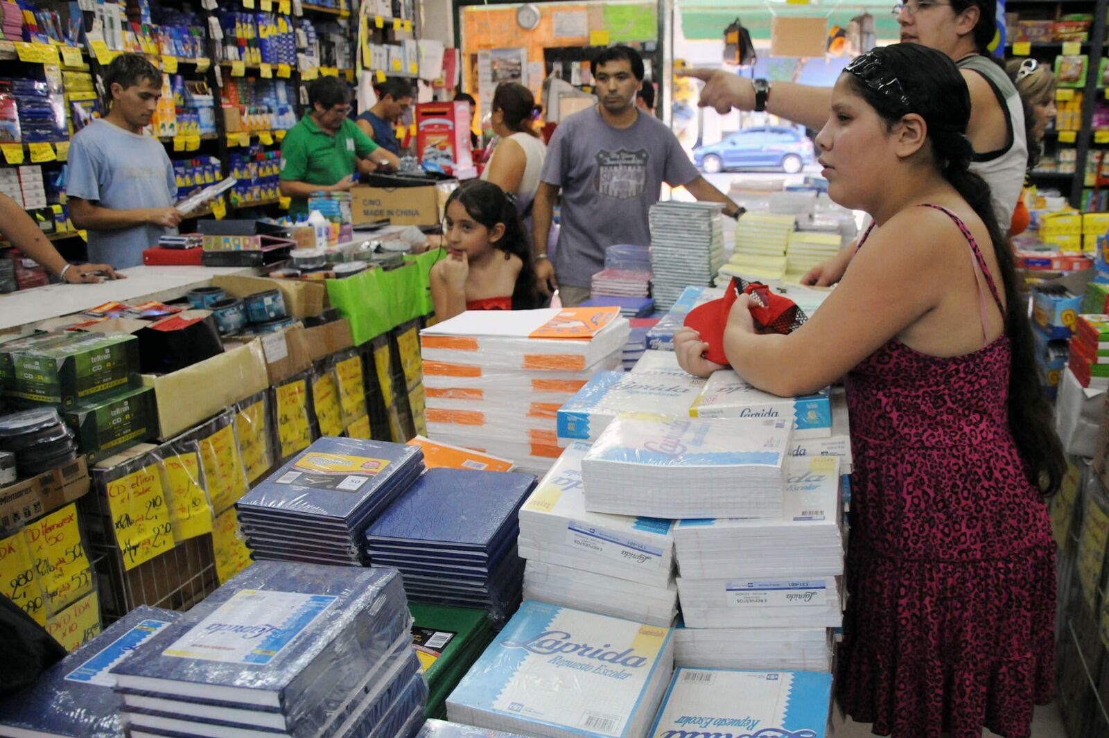 La suba de precios tensiona a la economía de las familias en la vuelta a clases. 