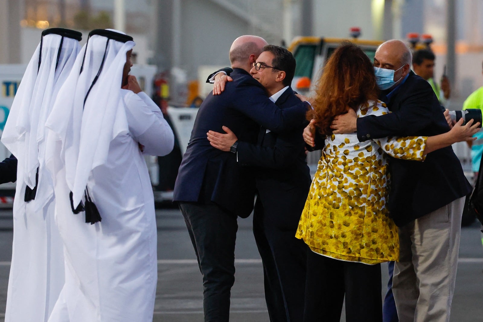 Bajo la mirada de Qatar, EE.UU. e Irán negociaron.