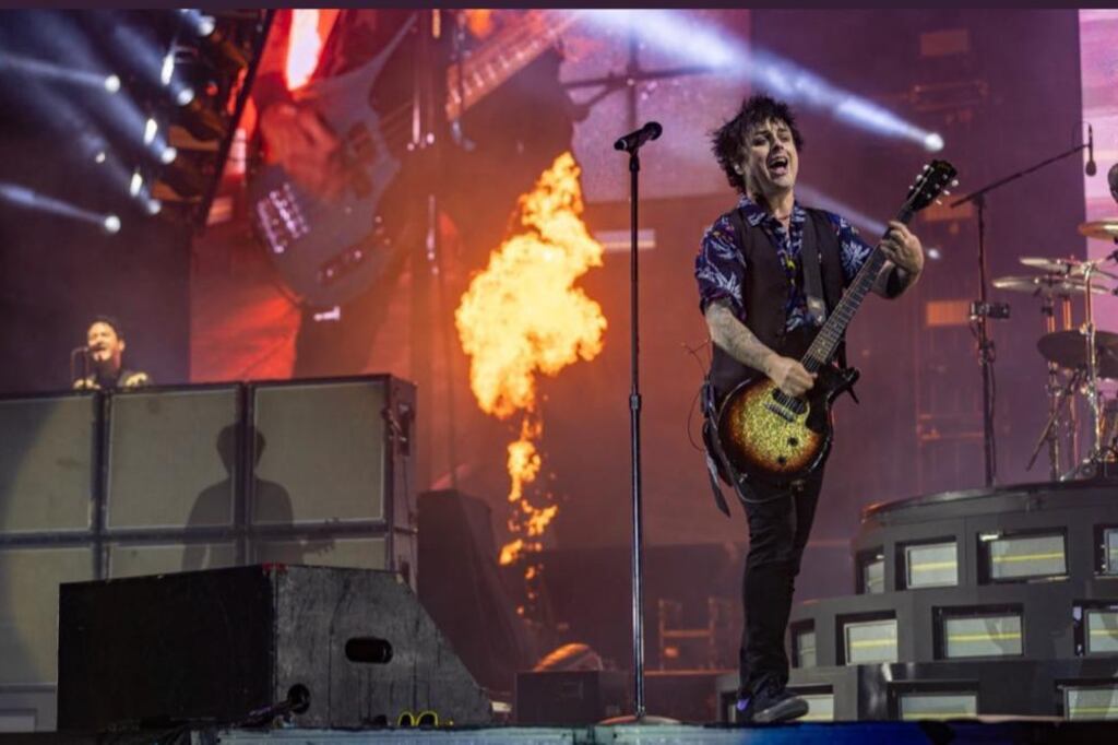 "A la mierda Estados Unidos y que se joda la Suprema Corte", apuntó el intérprete. Foto: Green Day/BillyJoeAmstrong/Instagram.