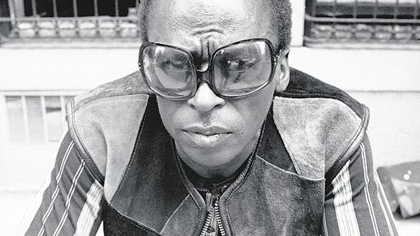 Cuando entró a grabar Kind of Blue, la reputación de Miles Davis estaba algo empañada.