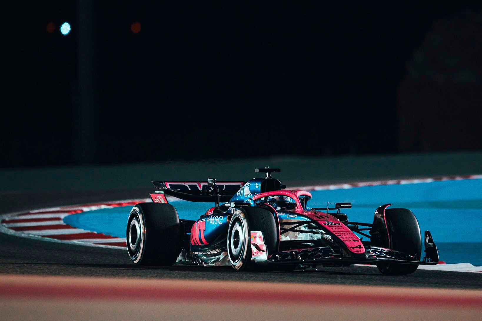 Alpine, el equipo de Colapinto, ensayó en Bahrein (Imagen: Prensa Alpine)