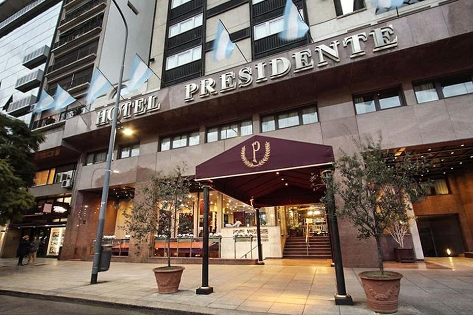 El Hotel Presidente es uno de los diez en los que están distribuidos.