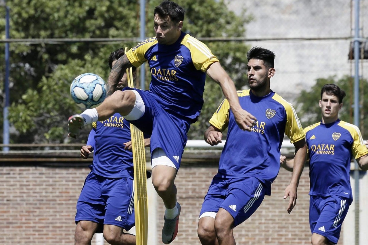 Zárate se perfila como titular en el Xeneize ante Huracán.