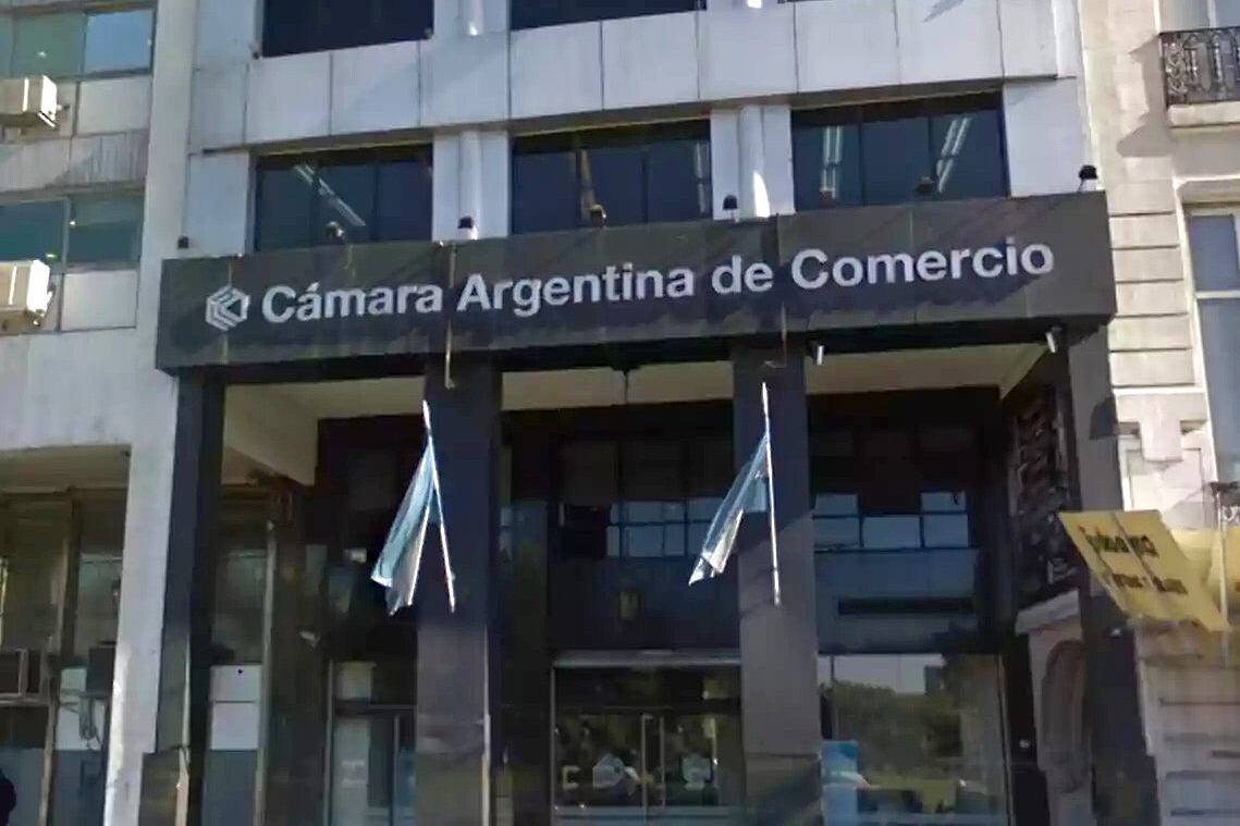 Sólo una entidad empresaria, la CAC, publicó un comunicado del tema CFK.