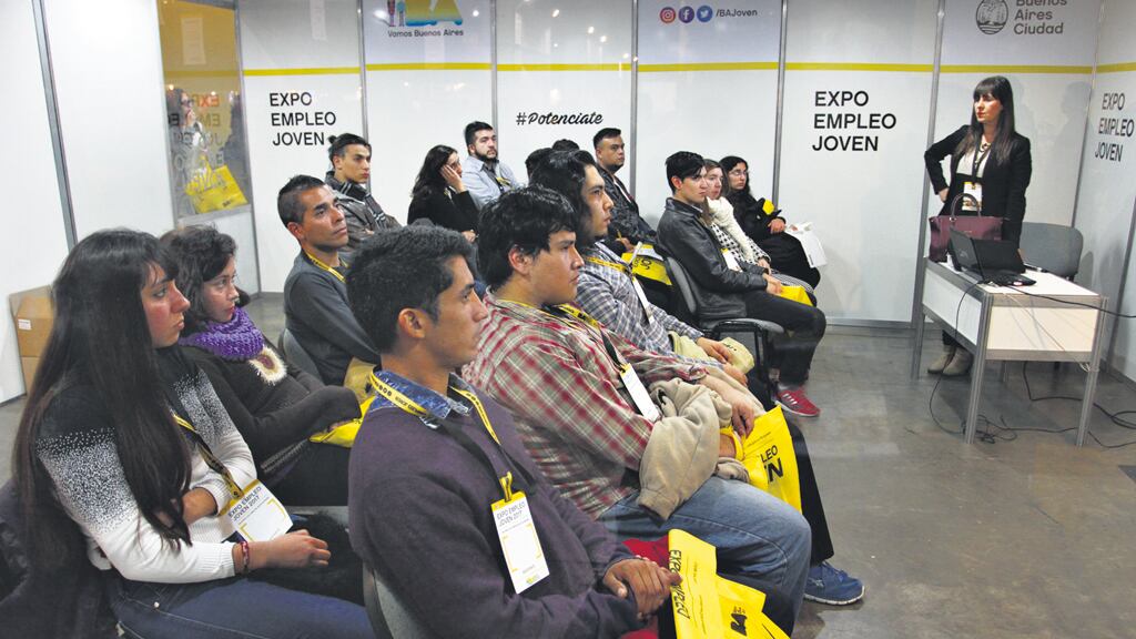 El reciente evento sobre Empleo Joven en la Rural fue un aviso de que la realidad laboral no era la que el Gobierno enunciaba.