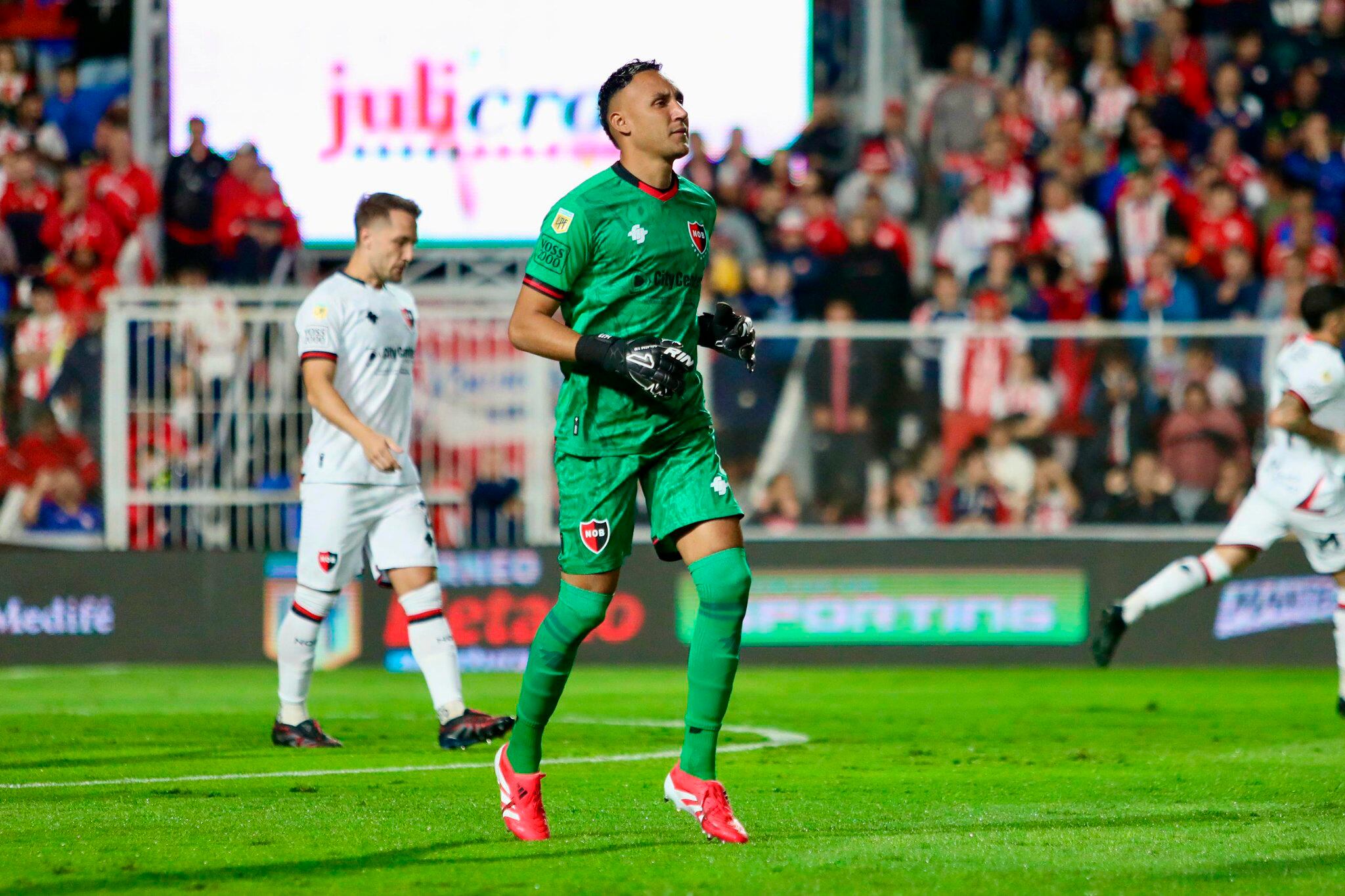 Keylor Navas está entrenando con la selección de Costa Rica.