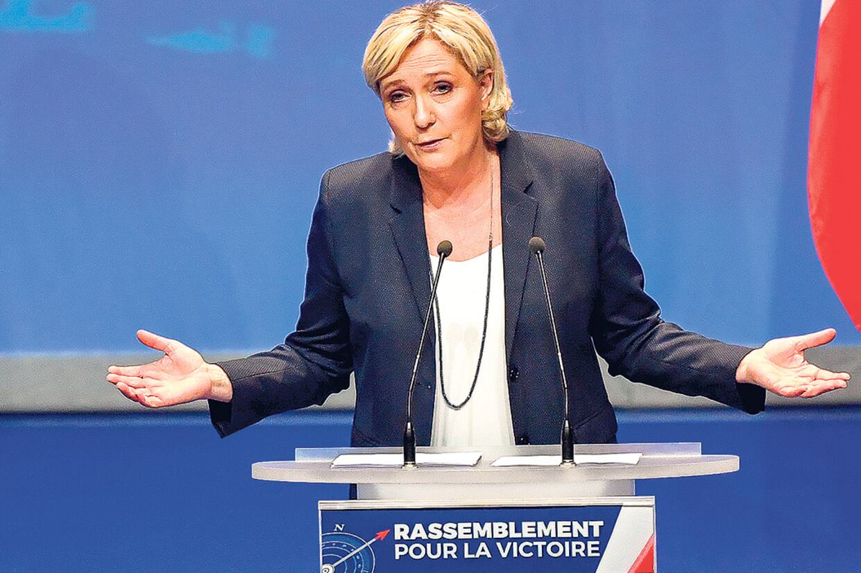 “En Francia, uno no se viste con ropa religiosa en las ciudades”, dijo ayer Marine Le Pen.