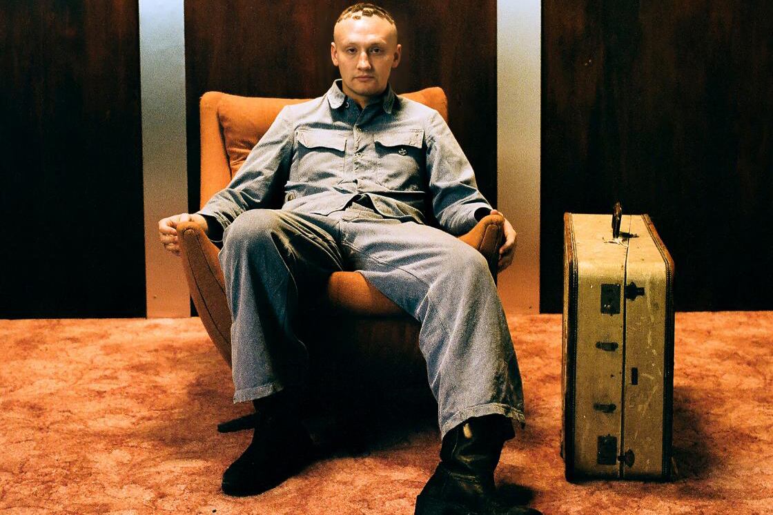 Van den Broek, más conocido como Yellow Days, propone una música emocional, entradora y psicodélica.