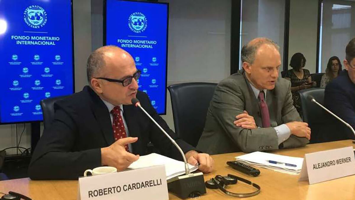 Los delegados del FMI Roberto Cardarelli y Alejandro Werner, de gira política en Buenos Aires.