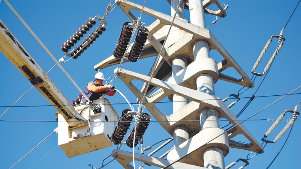 El incremento de la energía repercute sobre los costos de la producción industrial.