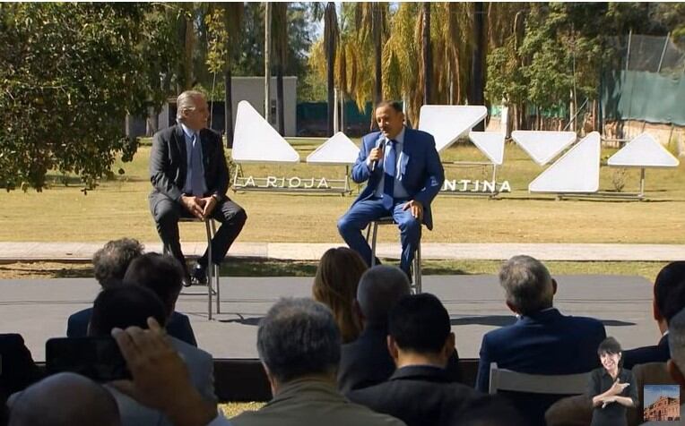 Fernández y Quintela en la Residencia oficial.