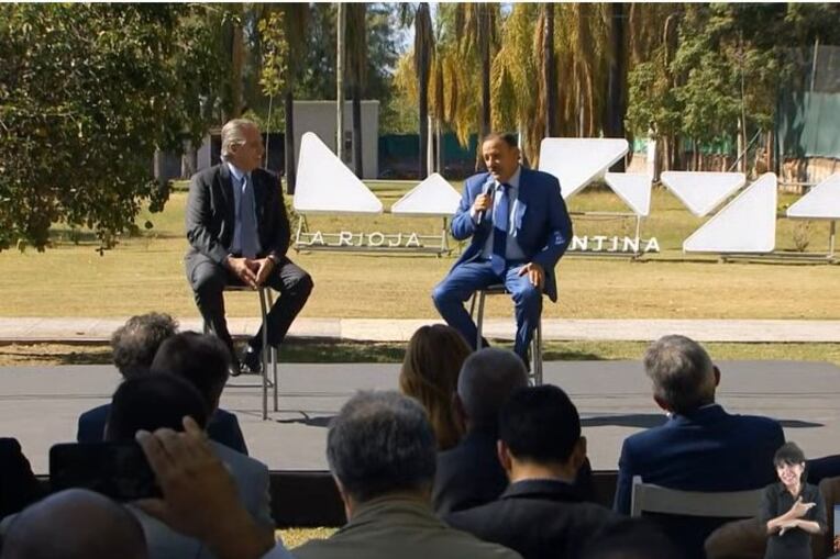 Fernández y Quintela en la Residencia oficial.