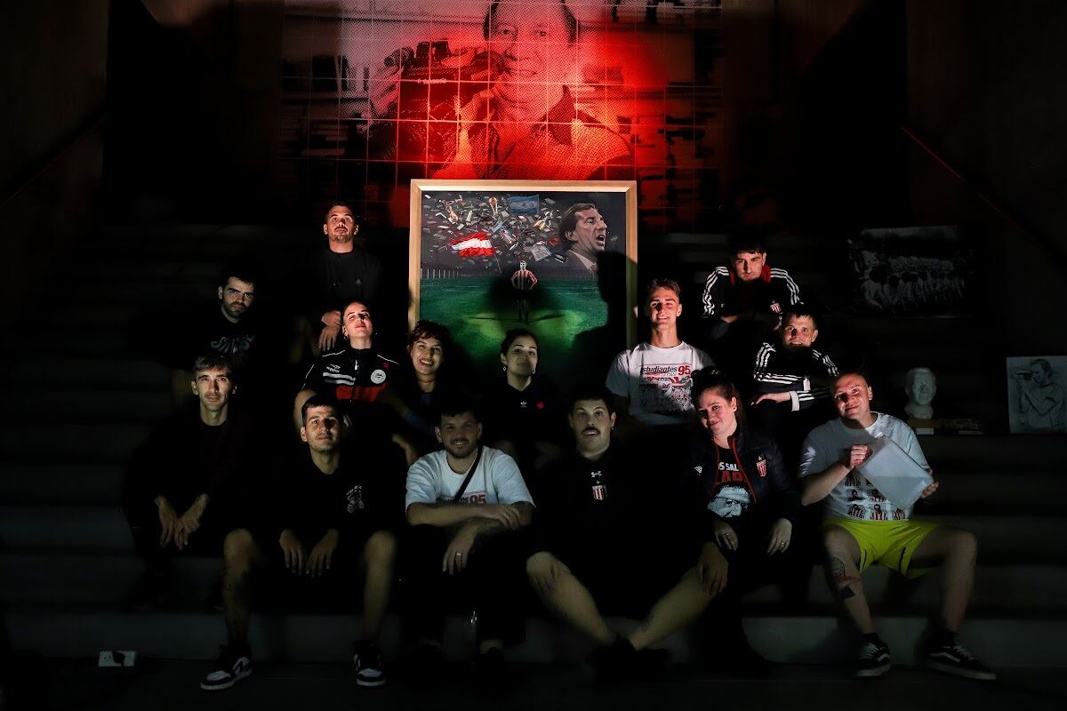 El Colectivo Cultural Alejandro Sabella (otro ídolo de Estudiantes y la Selección), coordinó las actividades de esta muestra colectiva