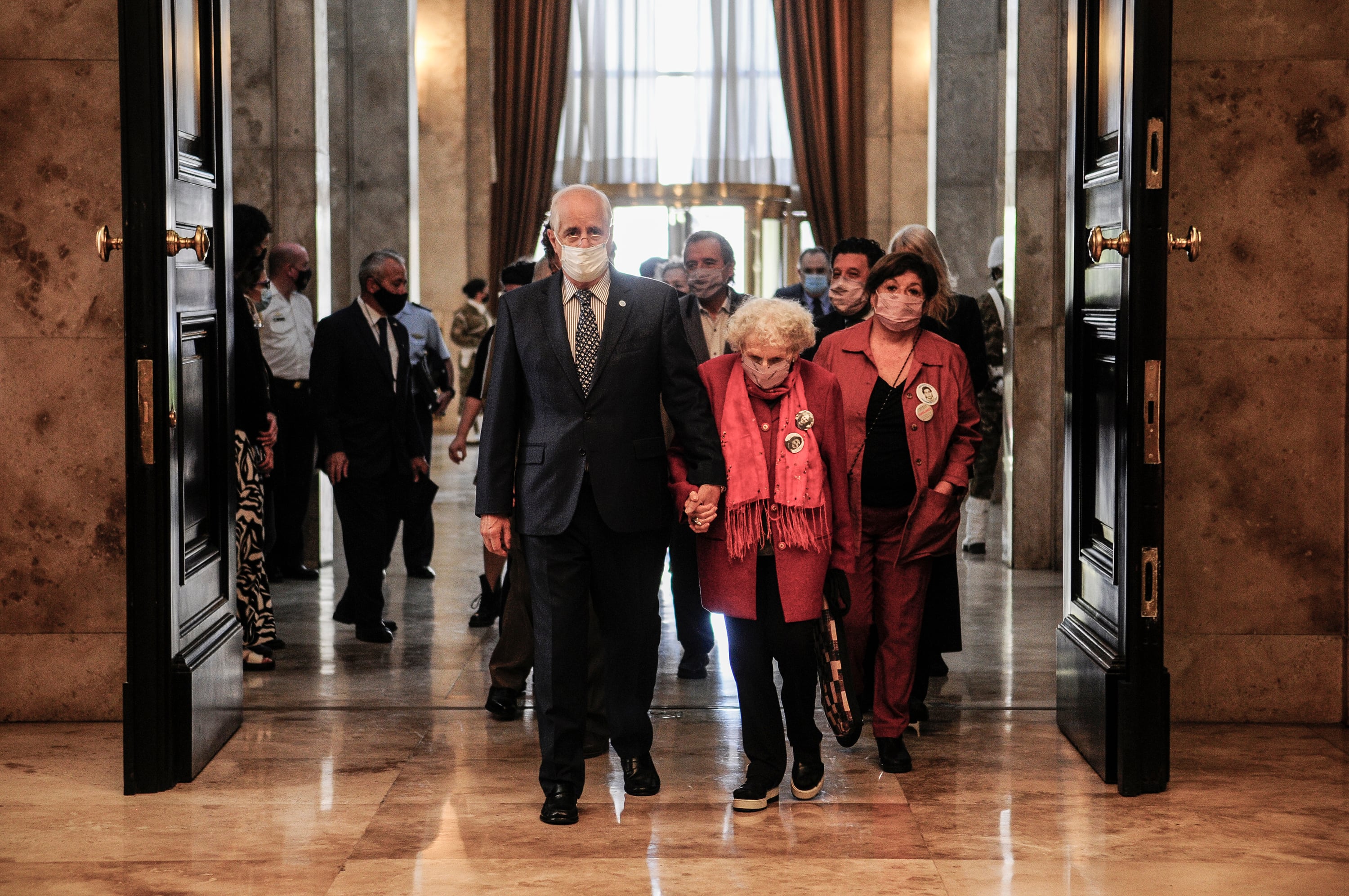 "Este homenaje es para un hombre que quiso al Ejército Argentino, que quiso a su patria, y que entendió al peronismo como la mejor forma de expresar los valores de solidaridad y justicia”, dijo el ministro Jorge Taiana.