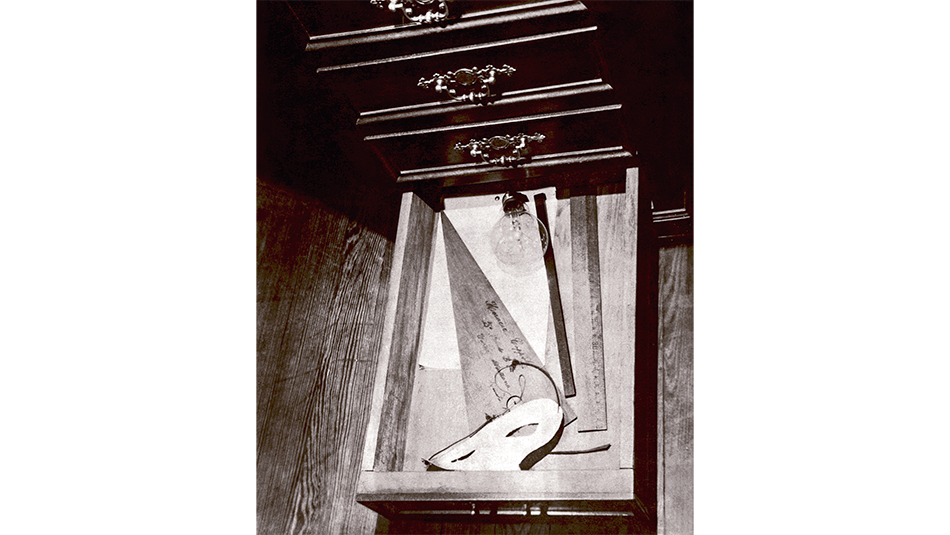 Coppola: Mundo propio,1927. Foto de Heinrich (abajo).