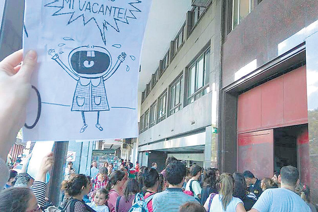 En el presupuesto 2018 figura la construcción de tres escuelas nuevas.