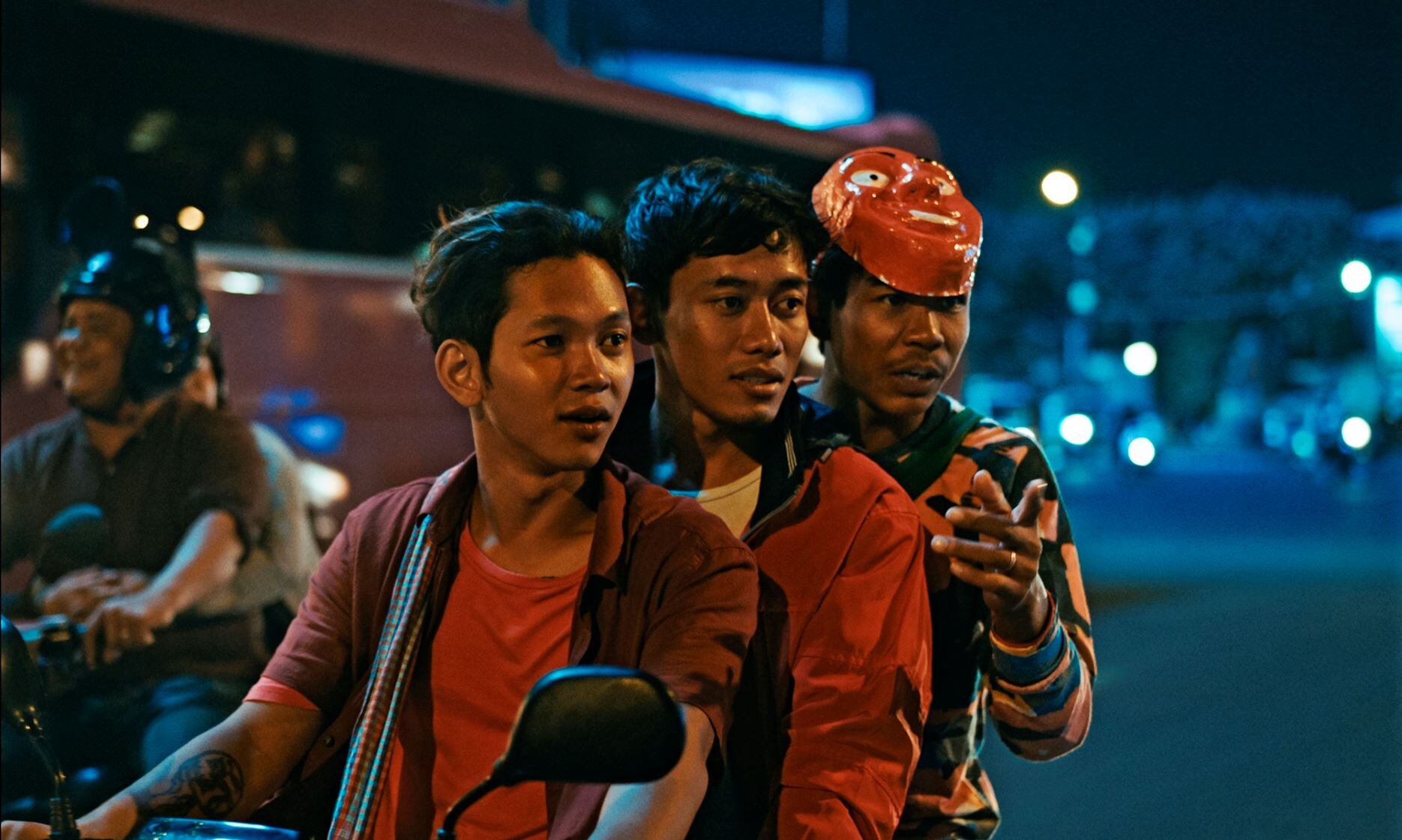 Hay algo en "Edificio blanco" que recuerda a las primeras películas del taiwanés Hou Hsiao-hsien.