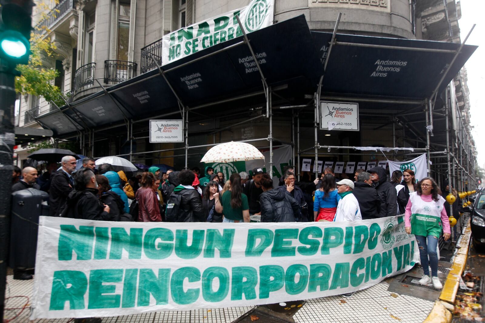 :l empleo público fue el más golpeado. Desmantelamiento de distintas áreas