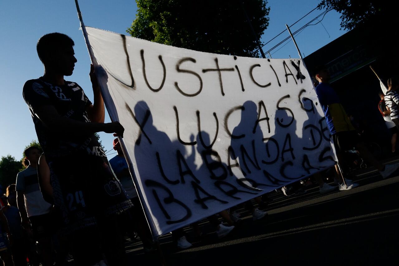 El asesinato de Lucas destapó los métodos policiales de truchado de las causas para cubrir sus delitos.