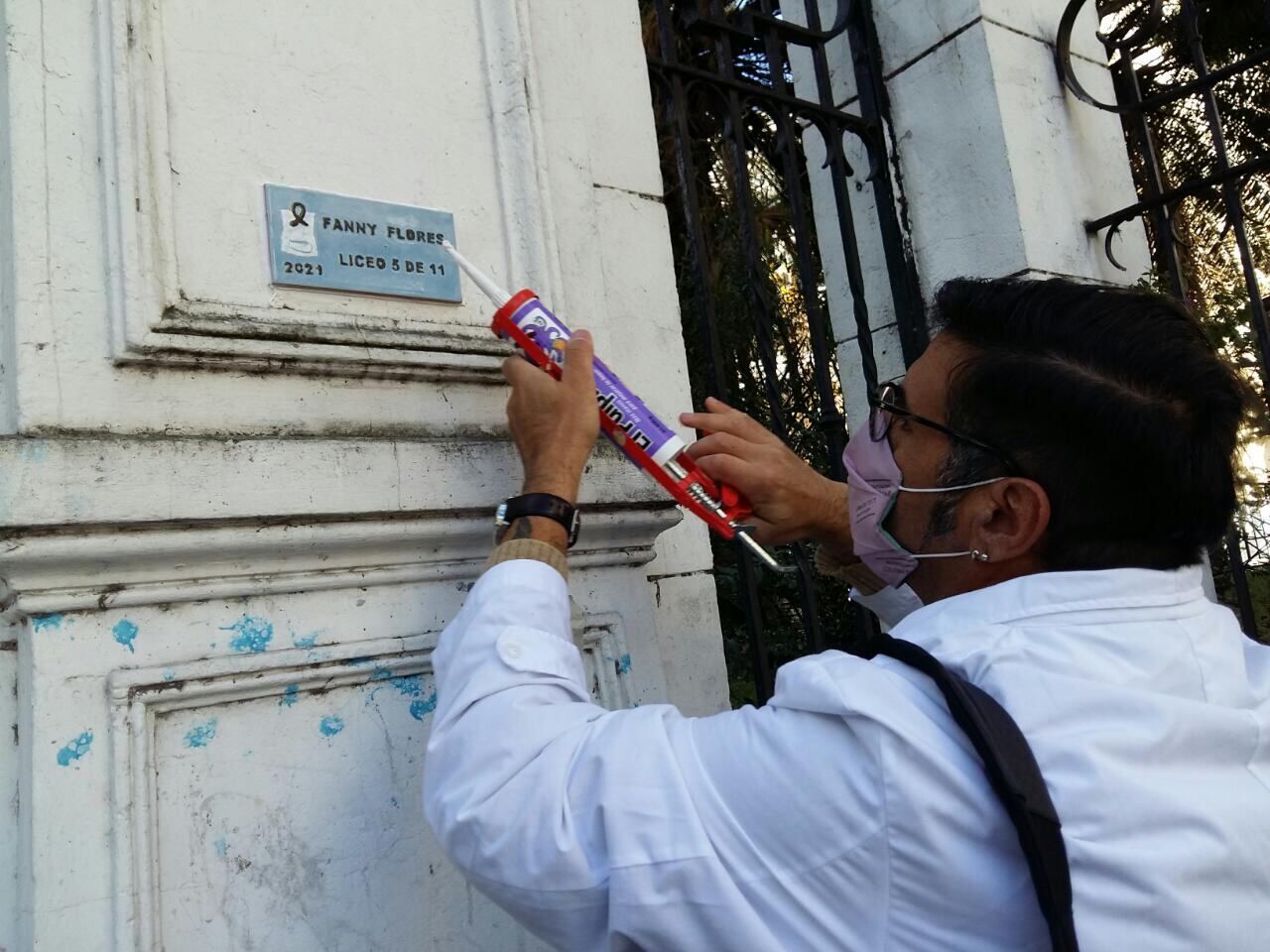 Los sindicatos porteños UTE, Ademys, Camyp y Sadop continúan con su plan de lucha en rechazo a las clases presenciales en la Ciudad de Buenos Aires, este jueves con una caravana en homenaje a los docentes fallecidos por coronavirus.