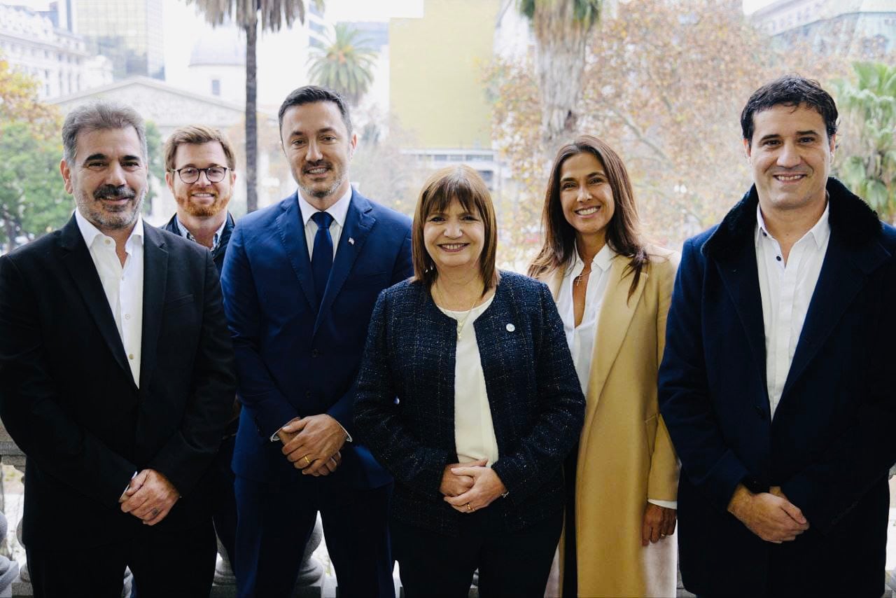 Bullrich, Petri y los principales rostros del armado bonaerense del ala dura de JxC.