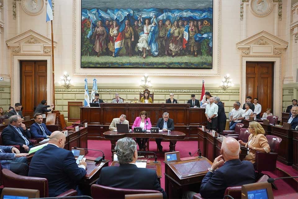 La Legislatura tiene la tarea de enriquecer los proyectos del Ejecutivo.