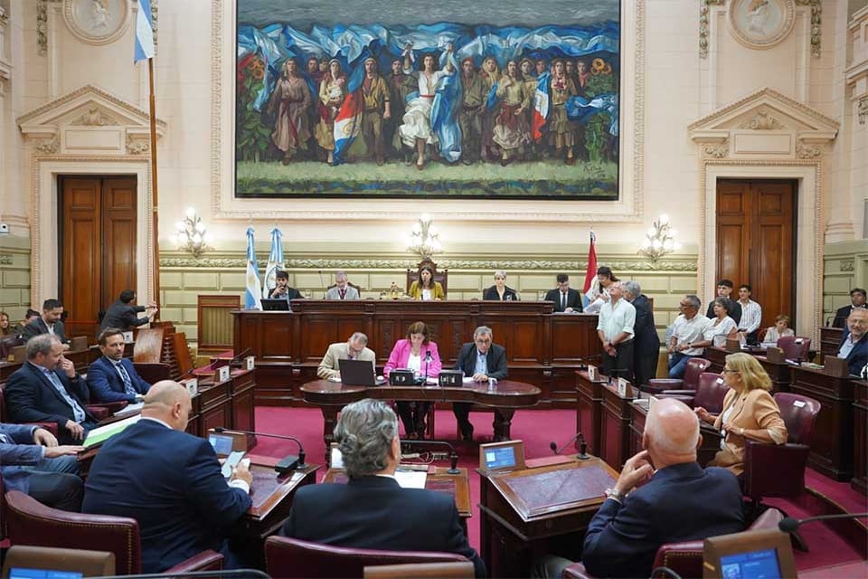 La Legislatura tiene la tarea de enriquecer los proyectos del Ejecutivo.