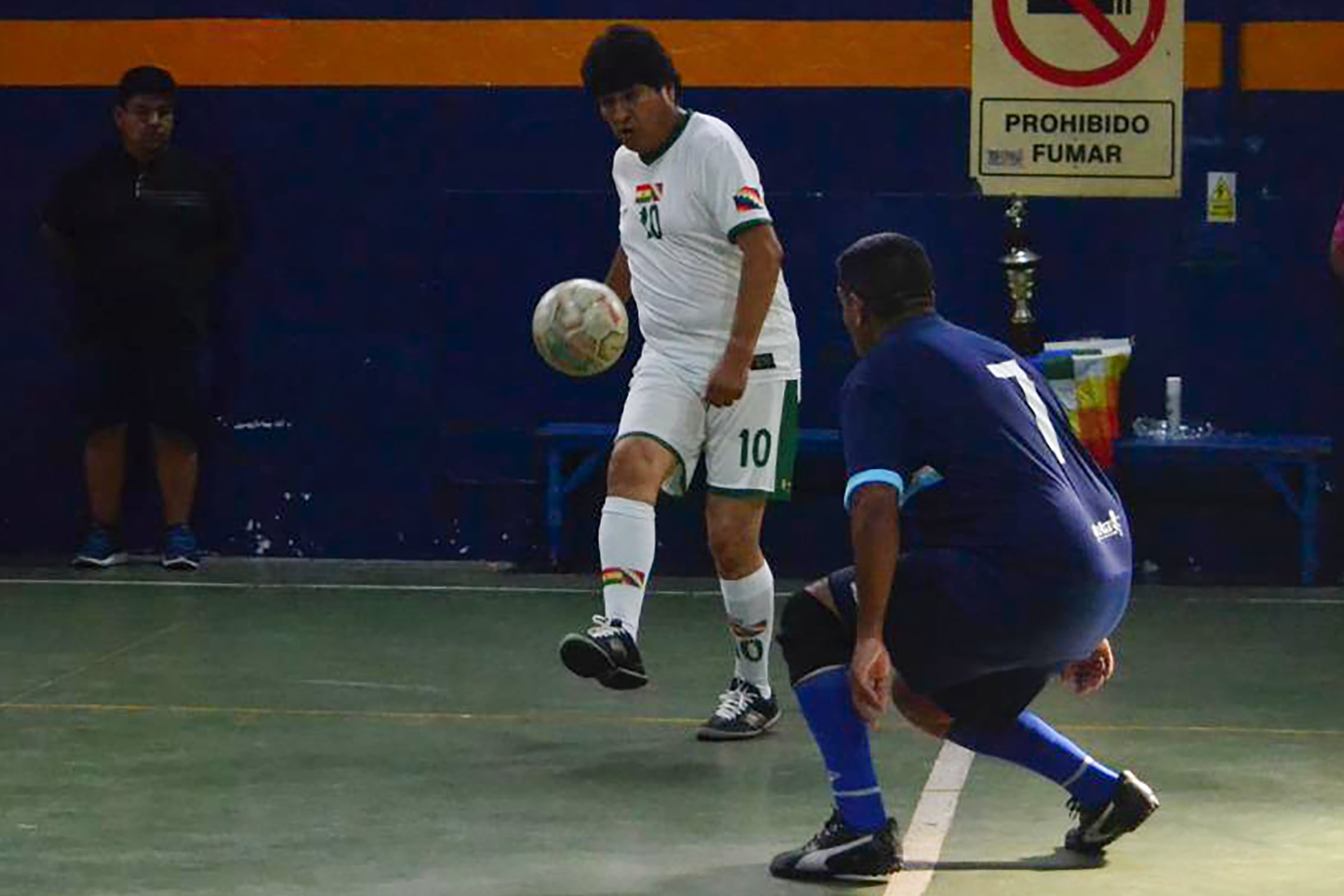 Evo en un picadito en el club Franja Brava