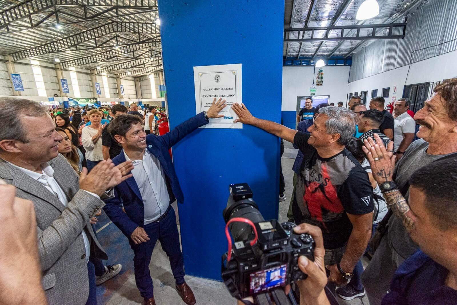 El Polideportivo de Don Orione pasó a llamarse "Campeones del Mundo". 