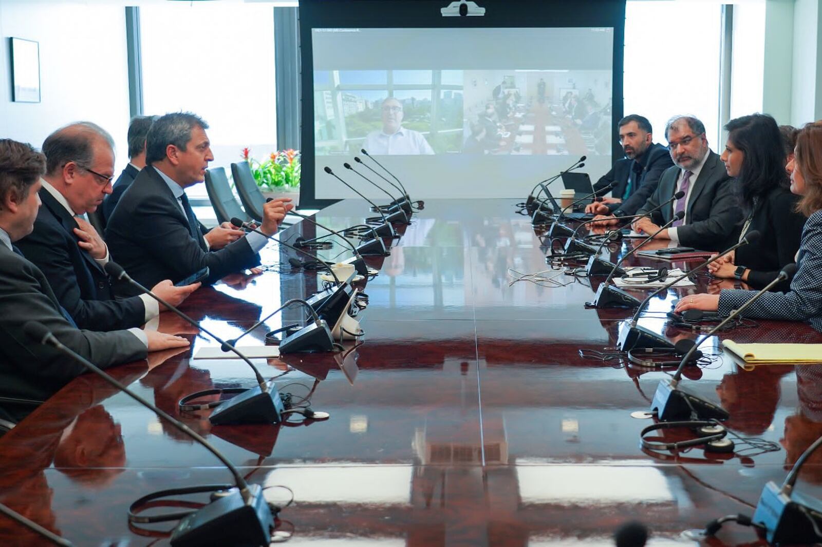 La reunión de Sergio Massa con Gita Gopinath.