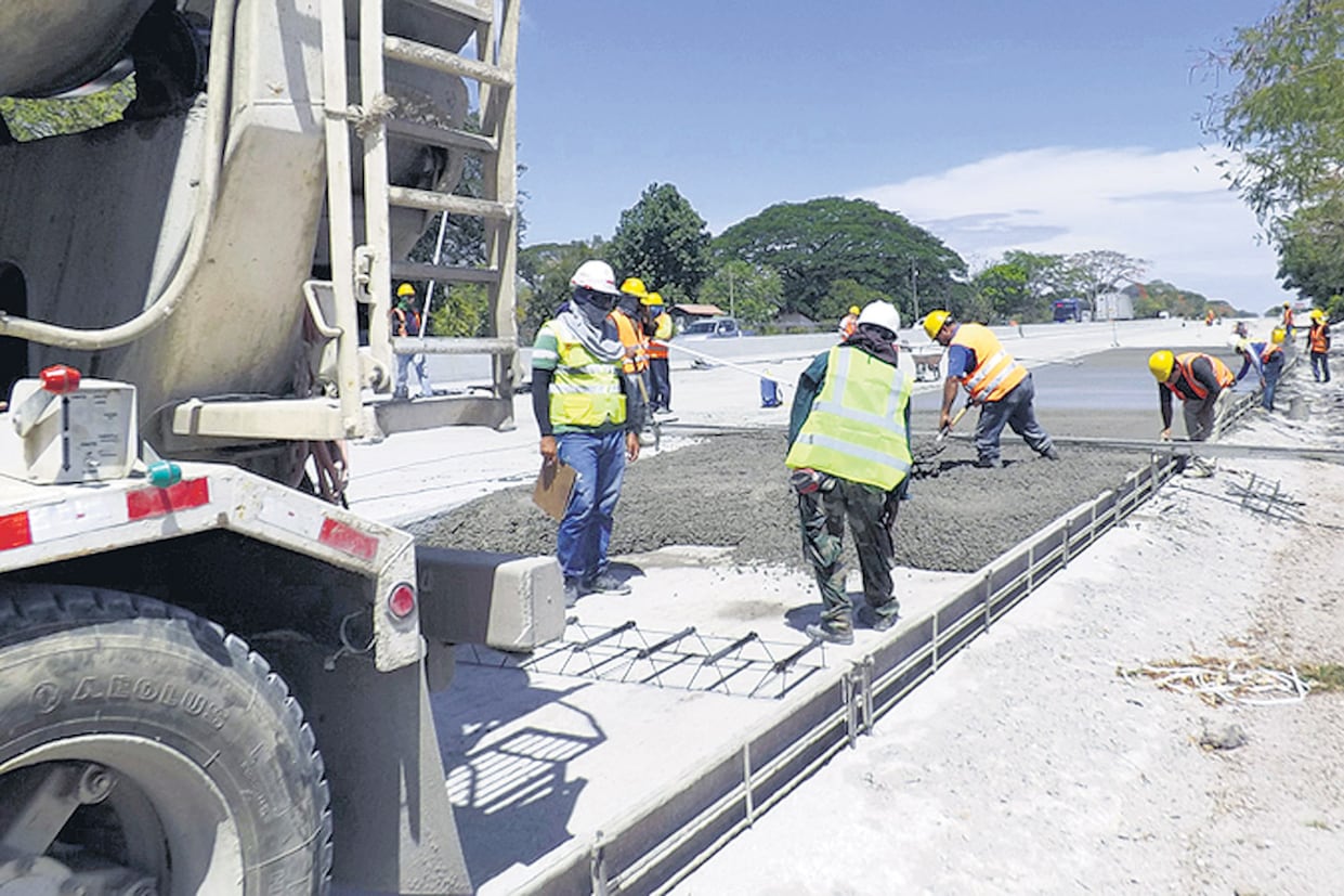 El impulso de la obra pública después del parate de 2016 es una de las razones del avance del año.